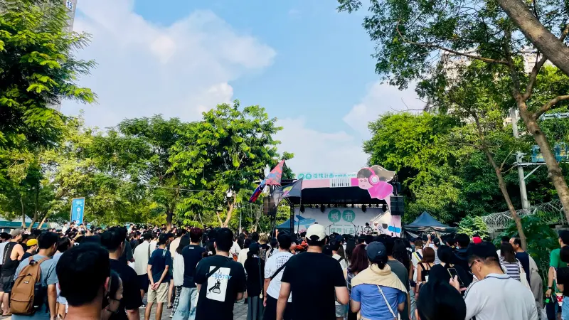 ▲「2025城市探險計畫」集結音樂演出、風格市集與親子體驗活動，人潮爆滿。（圖／清景麟集團提供）