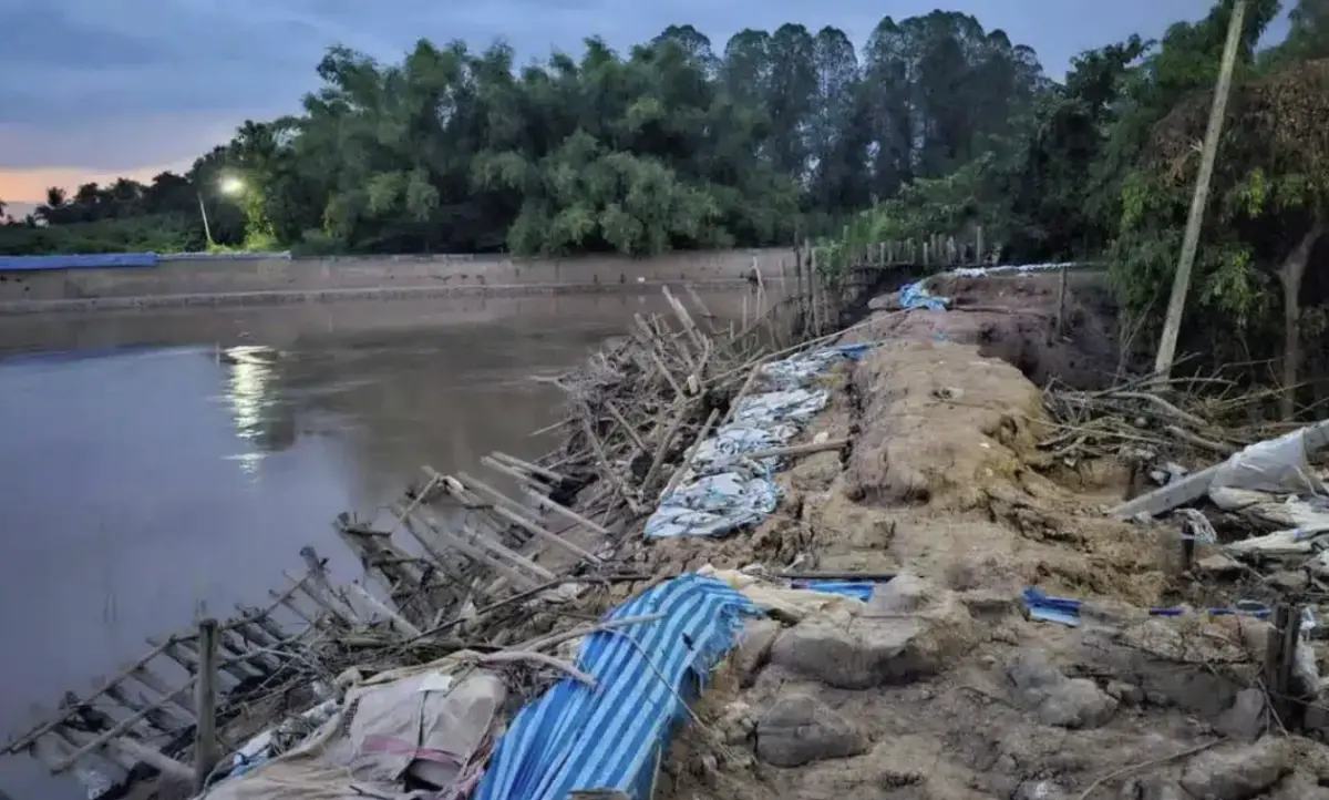 ▲泰國近日豪雨成災，目前仍有17個府持續淹水，災情主要集中在中部平原和北部地區。（圖／翻攝自Bangkok Post）