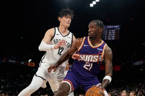 中國賽結束就被裁！曾凡博慘遭籃網「用完就丟」　陸網反應超兩極
