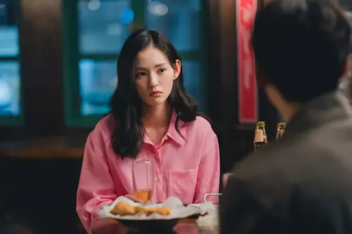 ▲金允慧演過多部熱門韓劇，在《我的完美秘書》飾演單親媽媽深受好評。（圖／J,WIDE-COMPANY官網@blog.naver.com）