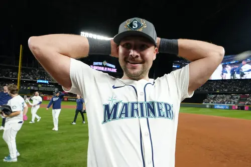 MLB評論／藍鳥惹到不該惹的人！勞雷G1就開轟　讓加拿大惡夢重現
