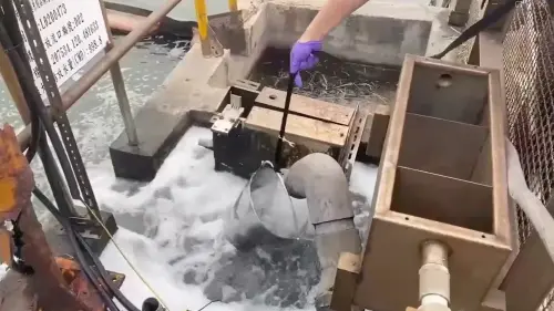 ▲法院認定環保局稽查人員採樣程序存在重大瑕疵，導致檢測結果不具可信度與代表性。（圖／台中市議會民進黨團提供，2025.10.13）