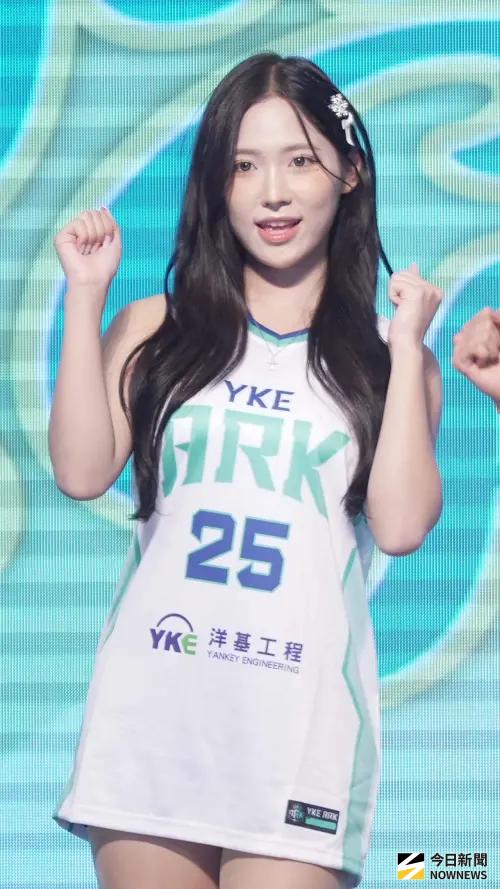 ▲李素敏正式加盟洋基工程啦啦隊。（圖／記者張一笙攝）