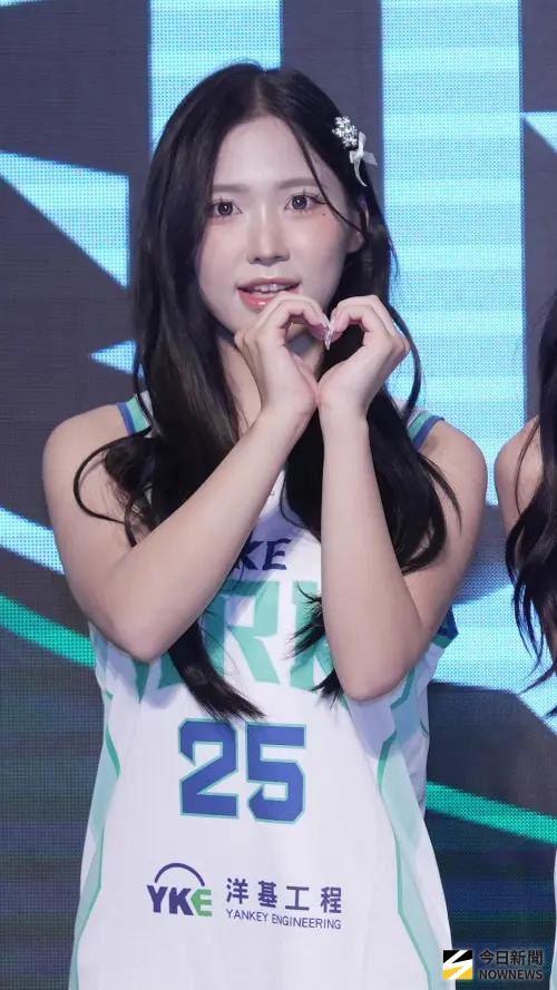 ▲李素敏分享自己選擇啦啦隊員的標準。（圖／記者張一笙攝）