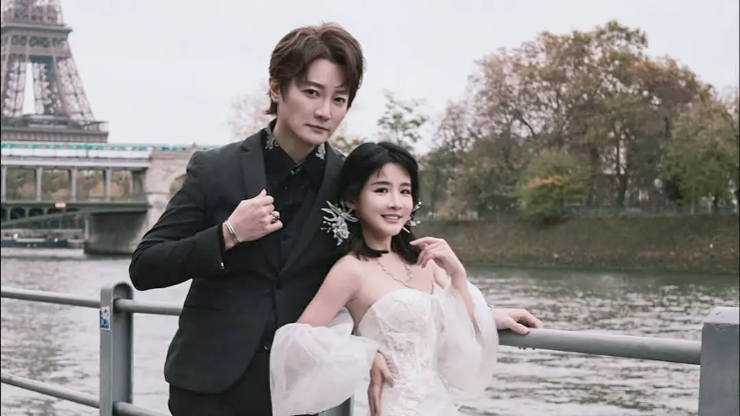 ▲F.I.R.前成員阿沁（右）今（13）日無預警宣布退休，正式卸下歌手身分，同時也正式宣告初代F.I.R.飛兒樂團無緣再合體，直言：「人生沒有對錯，只有選擇！」（圖／翻攝自阿沁IG@fir.real）