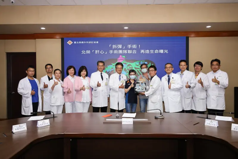 ▲台北榮總也完成全球罕見「肝臟自體移植合併體外心肺循環」的高難度手術。（圖／北榮提供）
