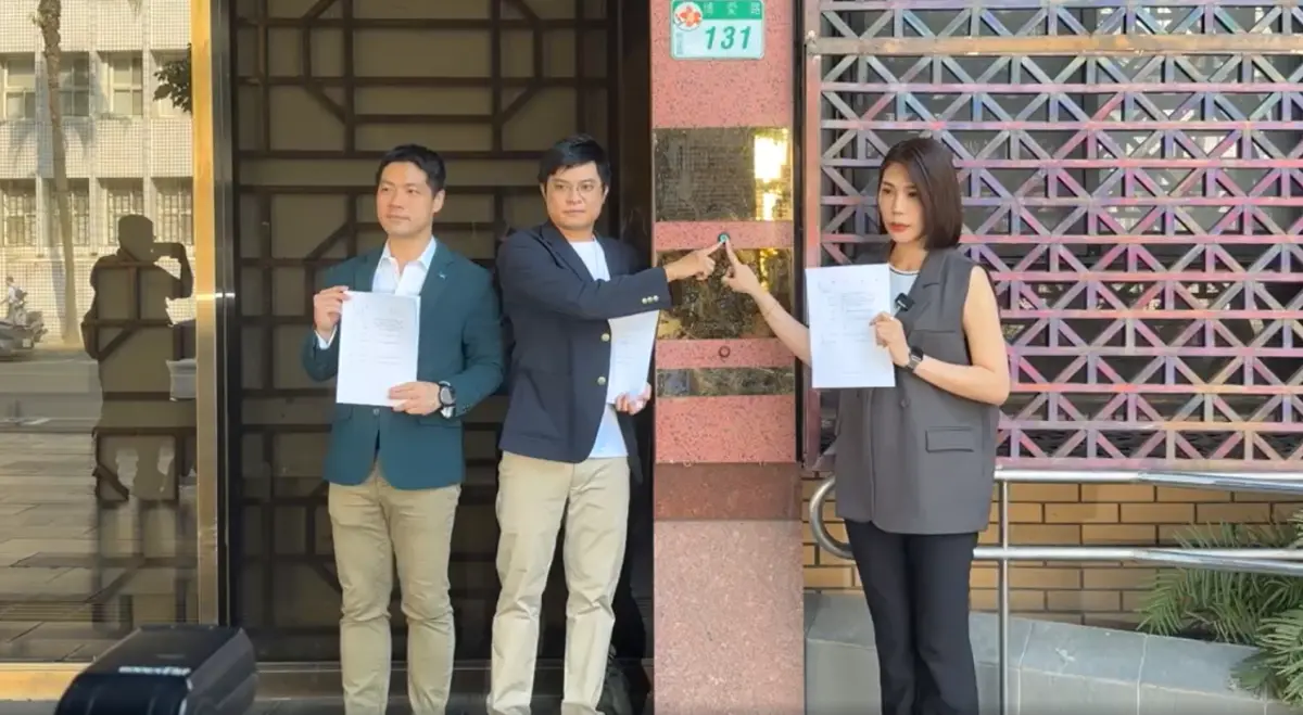 馬郁雯「告發王鴻薇助理」索賄藥商！現身北檢怒控：哪來的膽子？