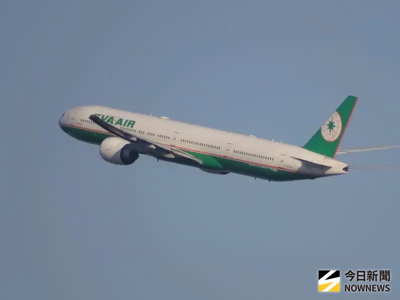 ▲長榮航空10月營收為同期新高，前10月則是同期次高。（圖／NOWNEWS資料照）