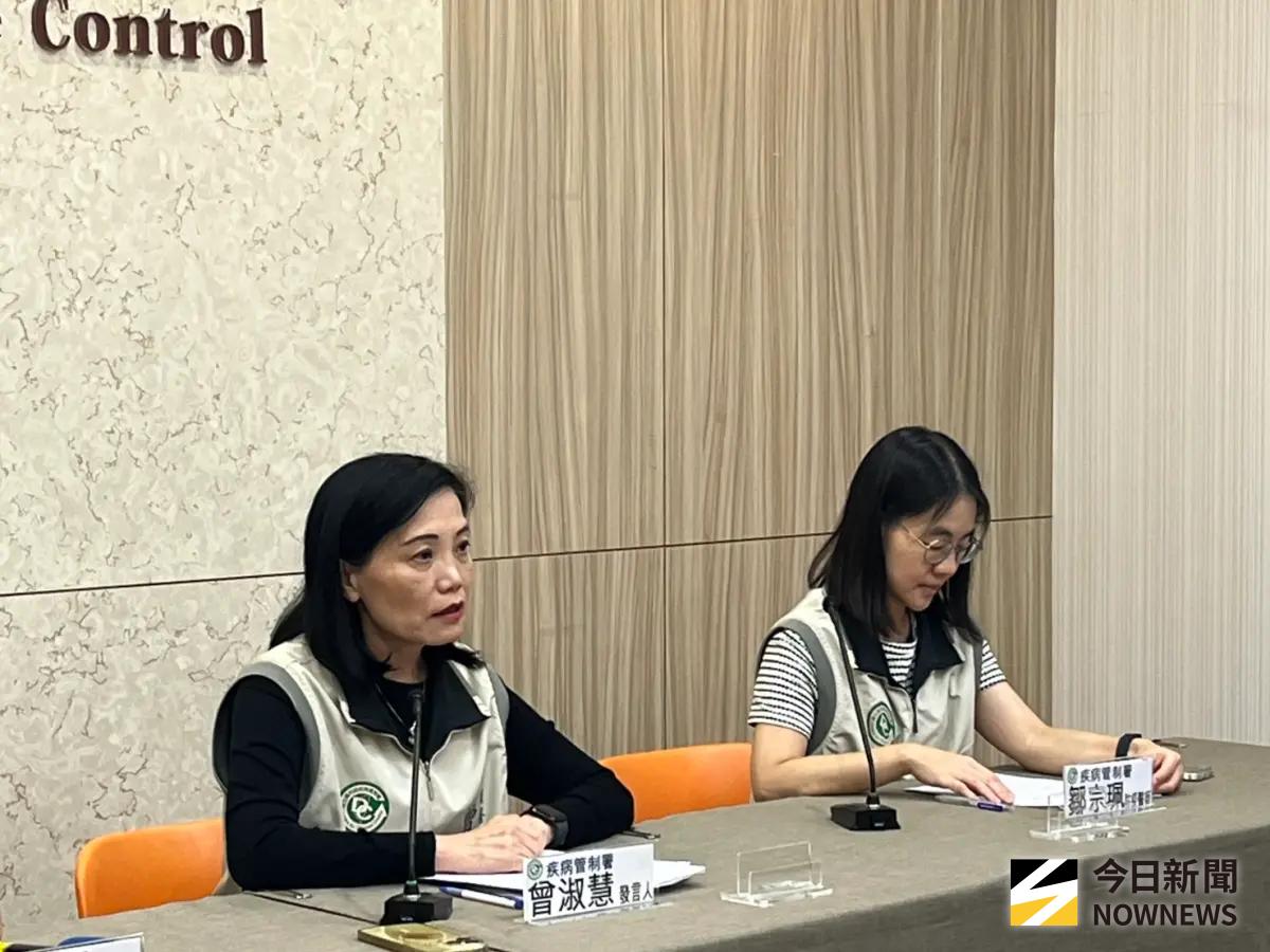 ▲疾管署說明流感疫苗、新冠疫苗施打情形。（圖／記者張乃文攝）