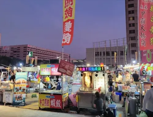 桃園「璟都好夜市」開幕3天！爆災情、違法開張　眾逛完怒：超雷
