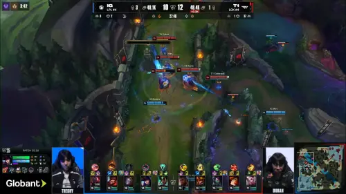 ▲27 分鐘，T1 嘗試在上路塔下擊殺 Rookie 的球女時，卻沒有先點掉僅剩殘血的外塔，導致 Doran 的卡桑蒂掉了大量血量。（圖／LOL Esports Flickr）