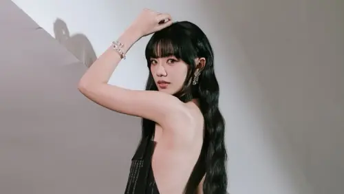 ▲木木（如圖）是個不折不扣的工作狂，身體一旦出狀況就去醫院打點滴。（圖／翻攝自木木IG@mumu0808_）