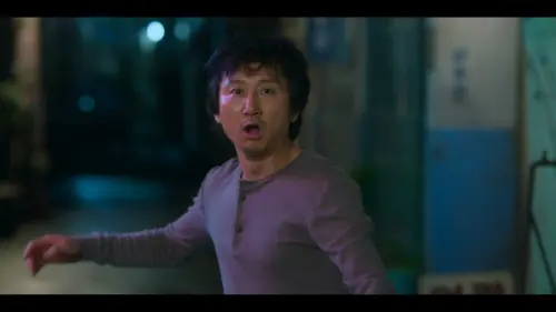 「騙IU錢的演員」為了生計雞湯店打工！煮湯邊背劇本辛苦模樣曝光
