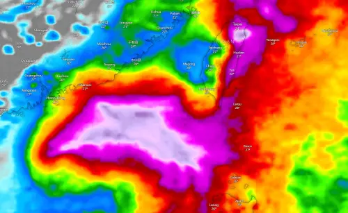 風神颱風非常危險！路徑「怎麼走都會下暴雨」　花蓮災區壓力很大
