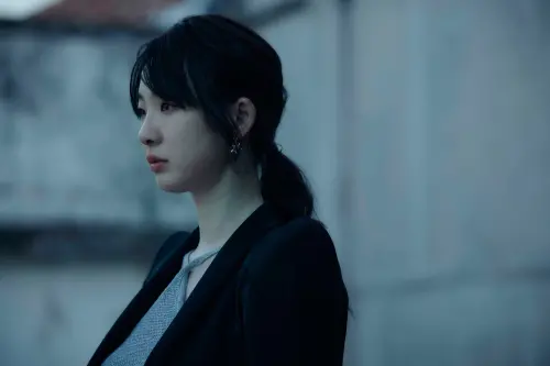 ▲暈船傲嬌妹劉主平爆紅，表現備受肯定。（圖／Netflix提供）