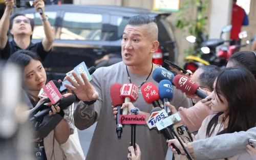 鄭麗文奪黨魁！館長揭藍「敗選主因」　爆粗口警告：不准再搞
