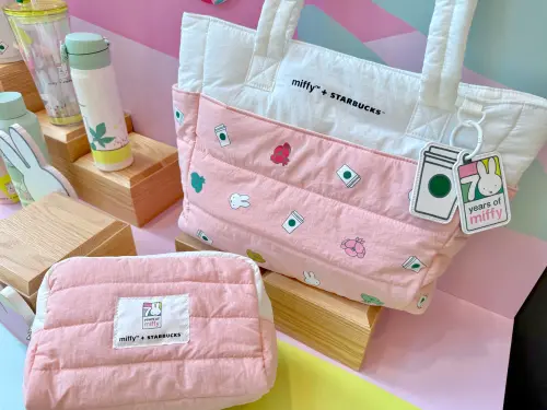 ▲左起：「miffy70多功能包」680元、「miffy70絎縫托特包」1,500元。（圖／記者蕭涵云攝）