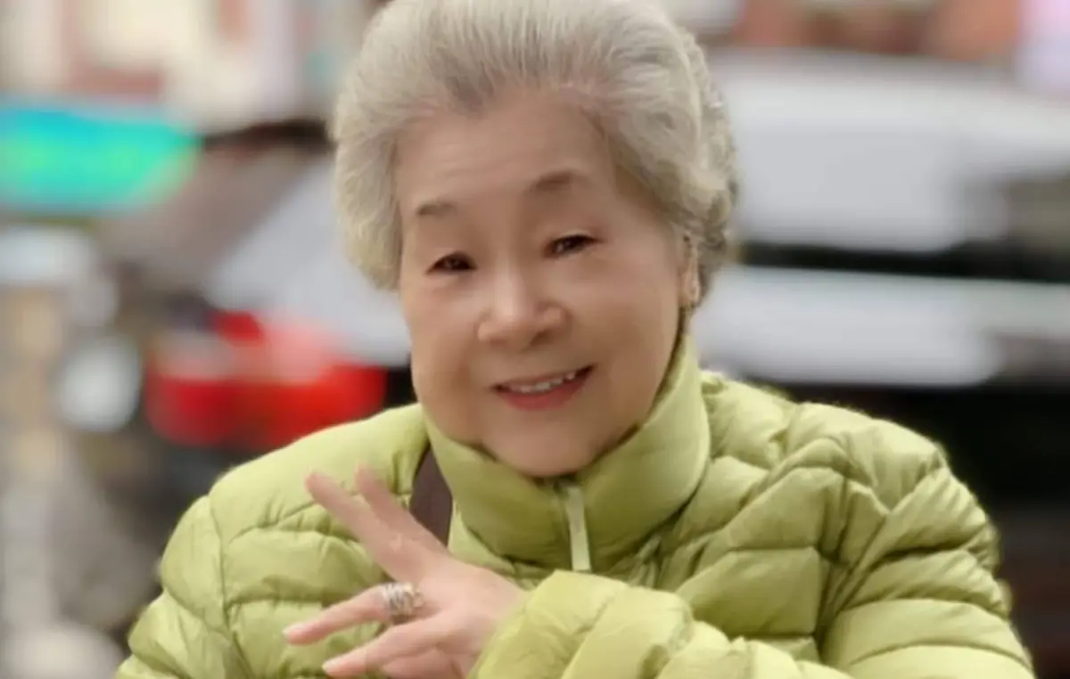 92歲素珠近況曝！突發美照稱老娘很好 粉絲笑翻：好想妳喔