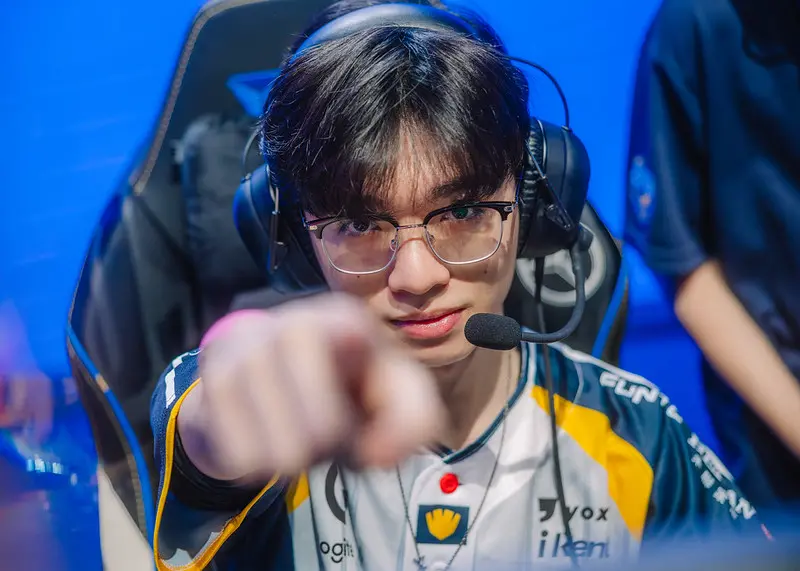 LOL世界賽／CFO抽中籤王！瑞士輪強碰衛冕軍T1　Doggo是勝負關鍵