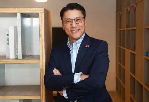 台灣少子化危機催化產業數位轉型！蔣光澤：企業必須藉AI引領變化
