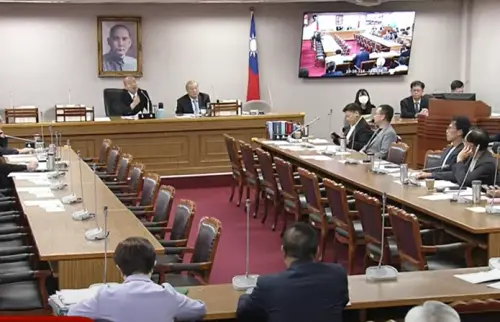 影／總預算之亂再起？藍白揚言全退回政院　韓國瑜語重心長說這句
