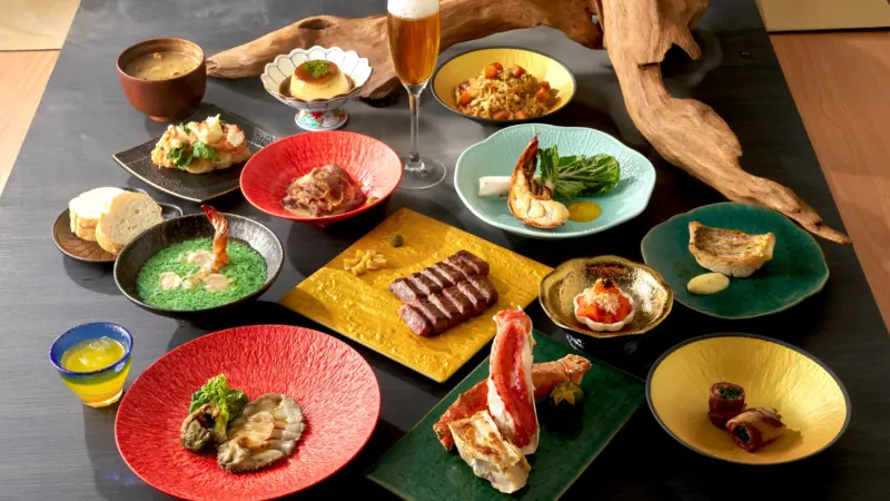 ▲馬辣集團新品牌「初海和牛鐵板燒」，和牛二吃、野生大龍蝦三吃，搭配北海道鱈場蟹，Omakase無菜單14道式1680元，目前訂位全滿。日本北海道排隊名店「旭川成吉思汗大黑屋」要來台灣了。（圖／馬辣集團提供）