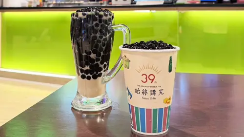 獨／翻轉布丁搶不到？翰林茶館「翻轉珍奶」來了　門市、價格一覽
