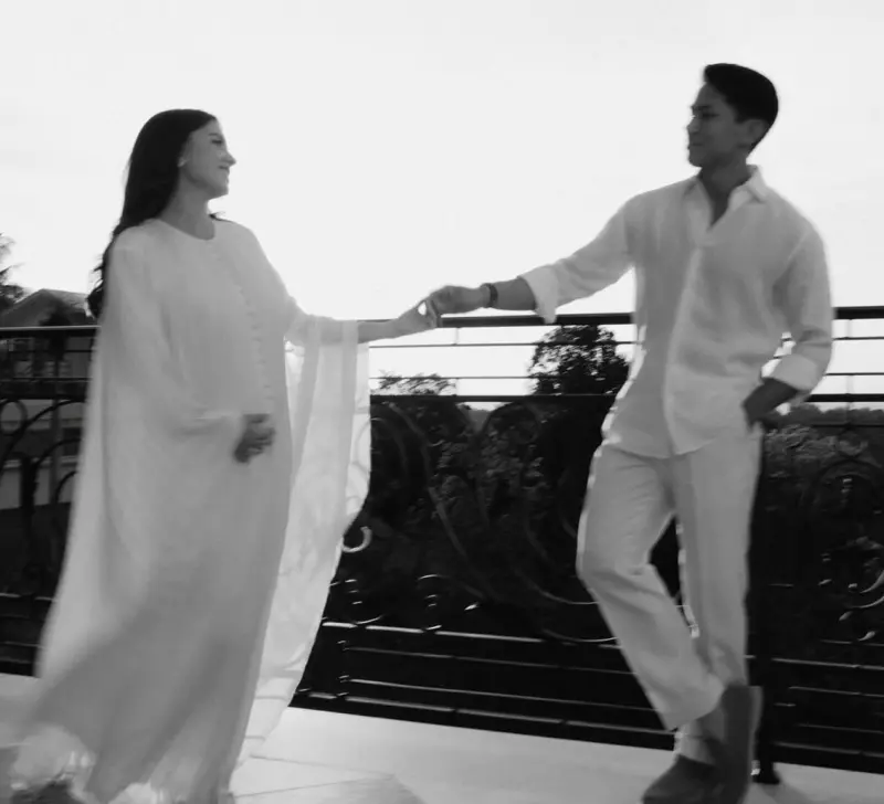 ▲有「最帥王子」之稱的汶萊王子阿都瑪丁和王妃阿妮莎．羅絲娜，即將迎來第一個寶寶。（圖／翻攝tmski IG）