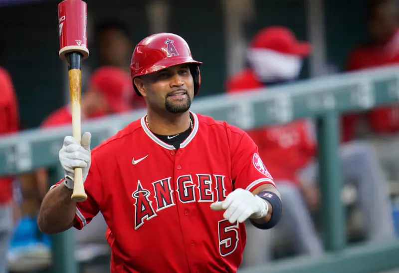 ▲MLB前傳奇球星普荷斯（Albert Pujols）先前表達了想要擔任總教練的意願，隨即引起多支球隊興趣，除前東家洛杉磯天使外，巴爾的摩金鶯也展現意願，根據MLB記者羅德里奎茲（Mike Rodriguez）報導指出，聖地牙哥教士也和普荷斯取得接觸。（圖／美聯社／達志影像）