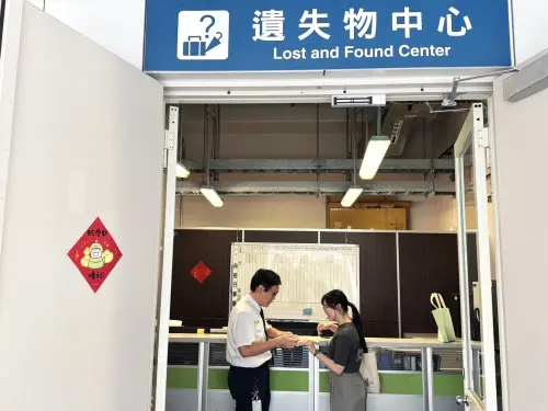 台中捷運「尋包記」　旅客母親感動落淚
