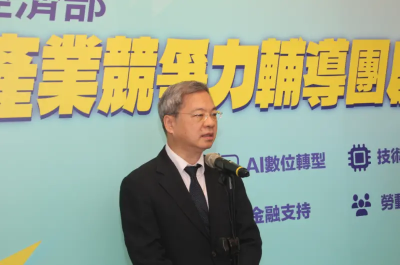 ▲龔明鑫今（17）日受訪表示，經濟部會努力把輝達留在台灣，並認為根據輝達條件，經濟部所選擇土地，「也不會比T17、T18差。」（圖／記者鍾泓良攝影）