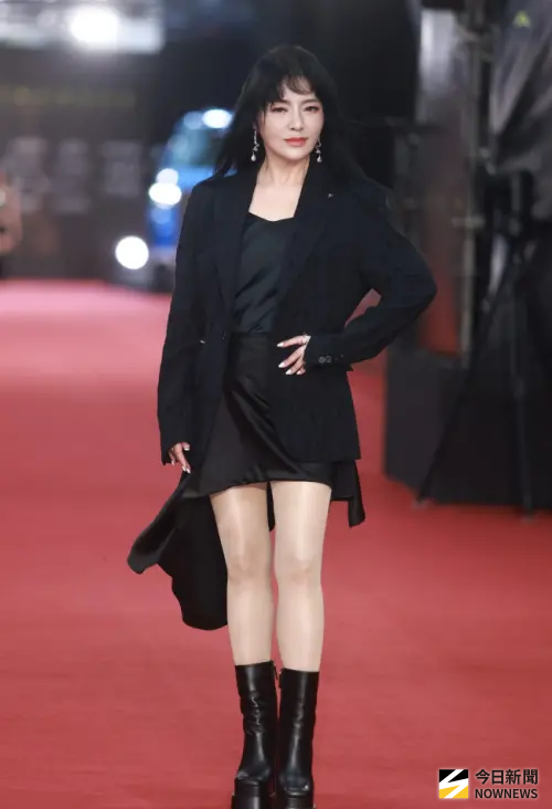 ▲唐綺陽瘦身有成，在星光紅毯上成為全場焦點。（圖／記者陳明安攝）