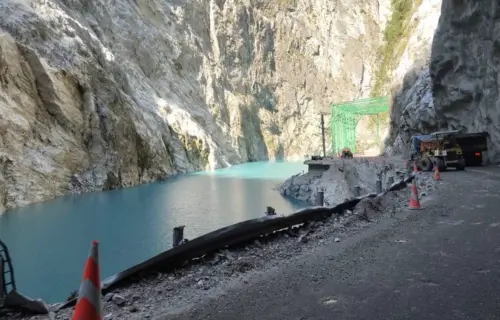 花蓮新堰塞湖最快「這時間點」溢淹台8線！縣府籲速離太魯閣地區
