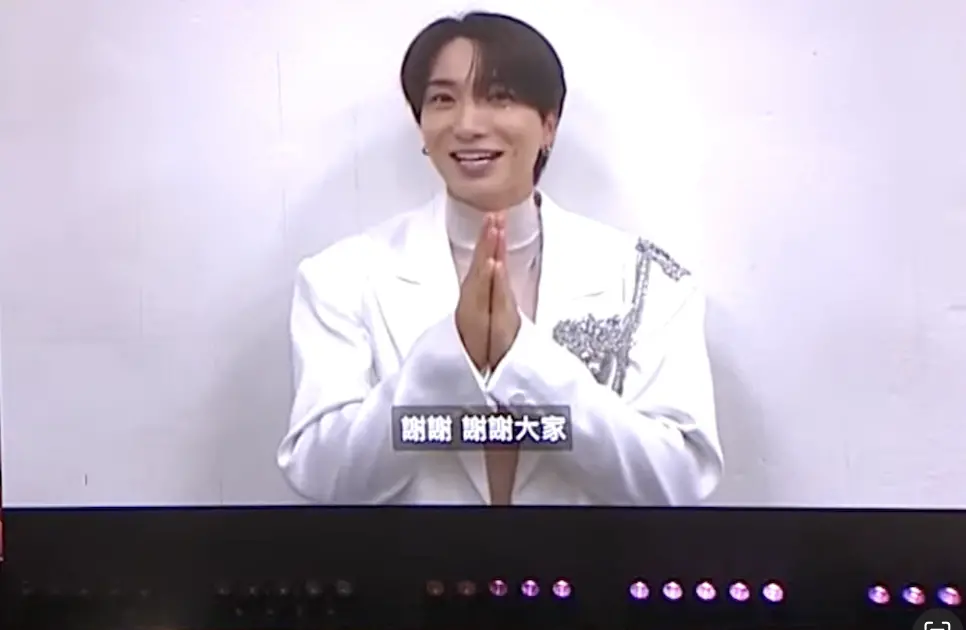 ▲利特（如圖）以《廚師的迫降：客家廚房》抱回金鐘獎「人氣綜藝節目獎」，今（17）日晚間他透過影片在金鐘60頒獎典禮上感謝團隊和評審，未來節目將會有續篇。（圖／三立提供）