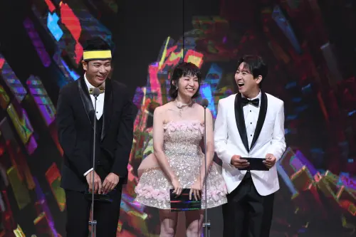 金鐘獎／兒童三巨頭！香蕉草莓剛牽愛子聽音樂會　今同框柳丁哥哥
