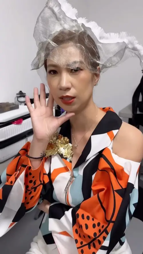 ▲金曲歌后雅維．茉芮是大、小S的表妹。（圖／翻攝自雅維·茉芮Yaway‧Mawring IG@yawaymawringig）