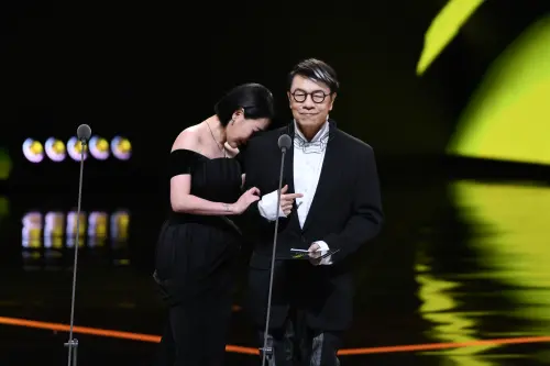 小S金鐘淚崩提姊！蔡康永深夜發文　暖心喊：我們都想念妳的笑容
