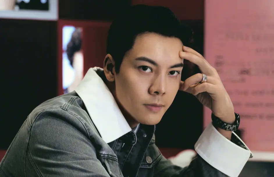 陳偉霆曾強調不會當未婚爸！親揭與何穗官宣生子原因：在計畫之中