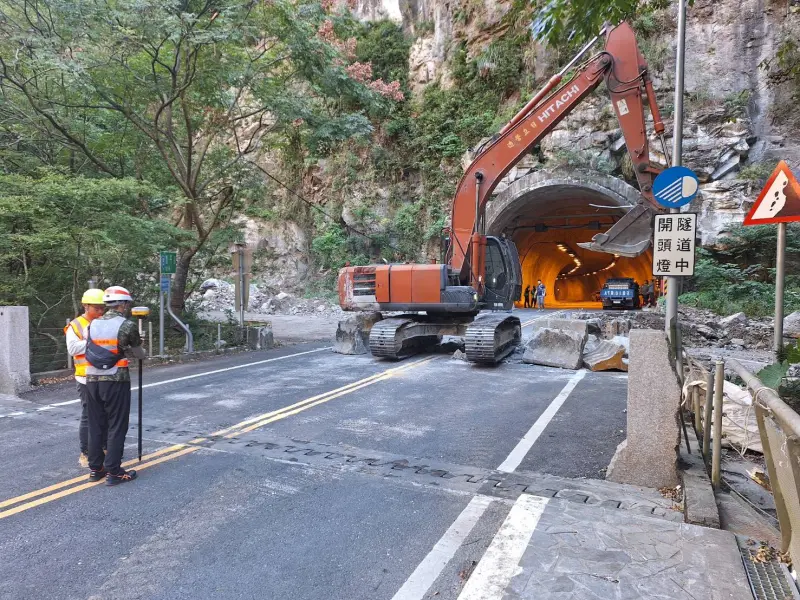 花蓮燕子口堰塞湖「評估工程降挖」！馬太鞍溪不能？　3關鍵差異