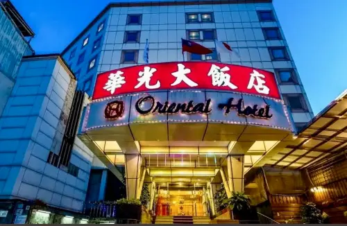 ▲台南帕鉑文旅PAPO 'A LABS建築物前身為老字號「華光大飯店」。（圖／翻攝Google地圖）