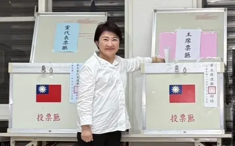 選前與郝龍斌互傳簡訊？盧秀燕因這人轉身就走　黨部估投票率出爐
