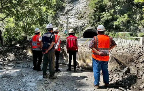 燕子口堰塞湖水量約260萬噸！張惇涵赴第一線曝下一步
