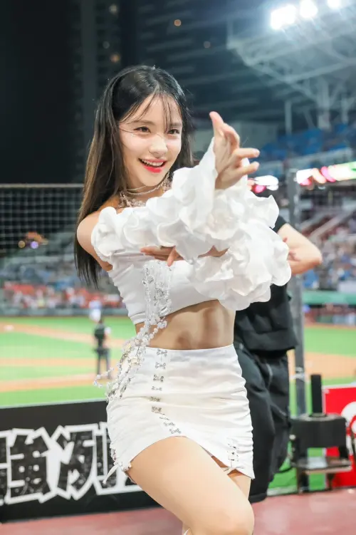 ▲Yuri談到李多慧（如圖），坦言在樂天時覺得她很有距離感。（圖／翻攝自李多慧臉書）