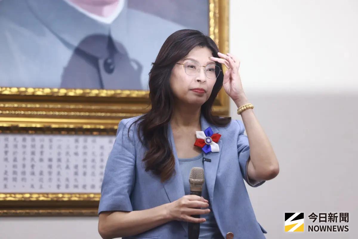 ▲國民黨新任主席鄭麗文發表談話。（圖／記者葉政勳攝，2025.10.18）