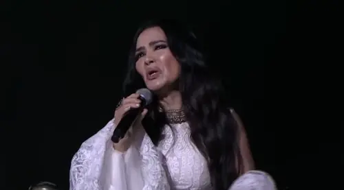 金鐘獎／潘越雲獻唱〈忘不了〉！一票年輕觀眾問號：這熊貓眼是誰
