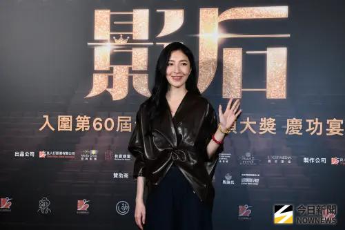 楊謹華太想親柯佳嬿！公開索吻過程　羞曝觸感太好：好想再親一下
