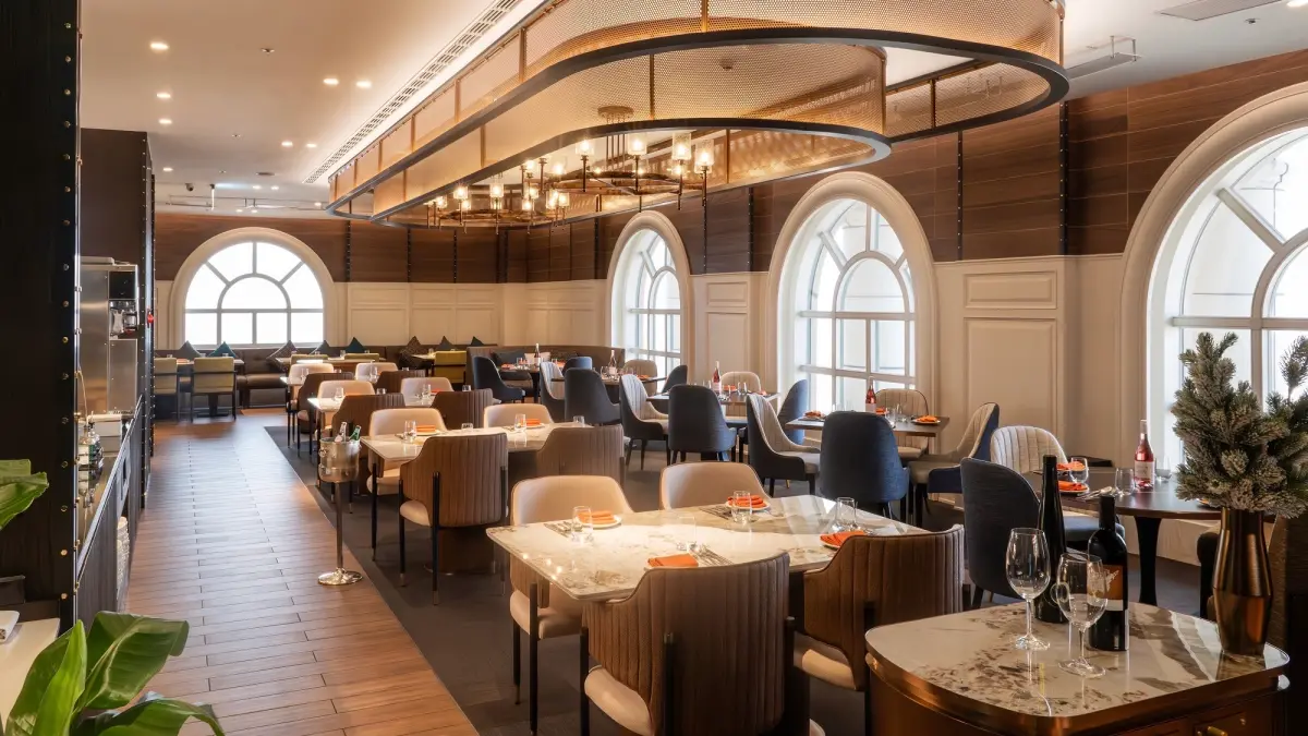 ▲漢來「焰 牛排館」將於11月14 日至16日迎來東京米其林二星餐廳「ASAHINA Gastronome」首度來台客座。（圖／漢來美食提供）