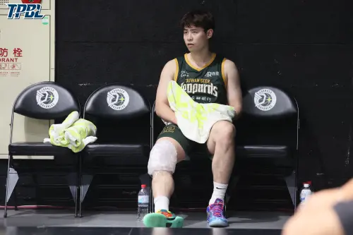 ▲雲豹陣中主戰前鋒林信寬表示：「我們是全聯盟最年輕的球隊，今天與去年相比有很大進步，多了很多快攻。」（圖／TPBL提供）