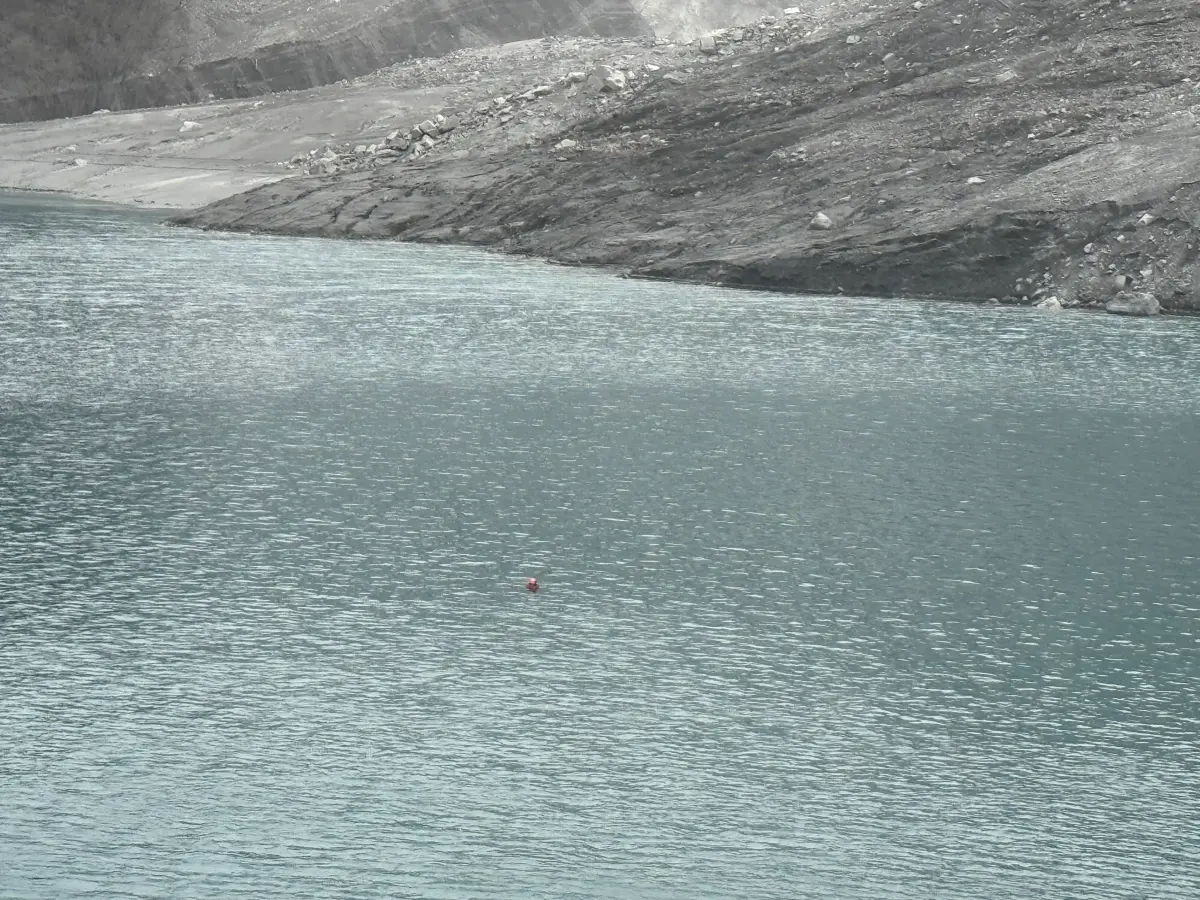 助馬太鞍溪堰塞湖全方位水位監測！日本贈「投入式浮標型水位計」