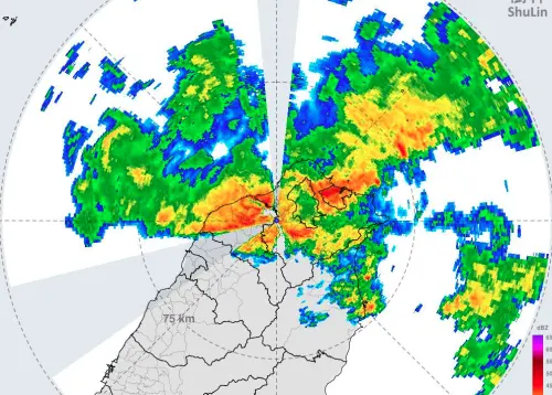 風神颱風、東北季風「北海岸交會」！雙北、桃基共伴效應：雨狂炸
